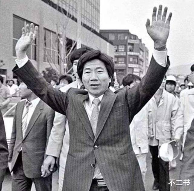 韩国财阀史（下篇）：流水的韩国总统，铁打的韩国财阀