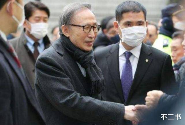 韩国财阀史（下篇）：流水的韩国总统，铁打的韩国财阀