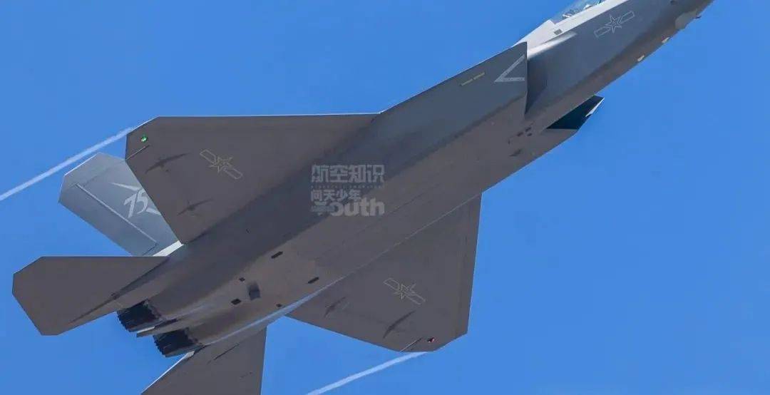 歼35A飞行首秀、苏57“眼镜蛇”机动！开展日亮点全回顾