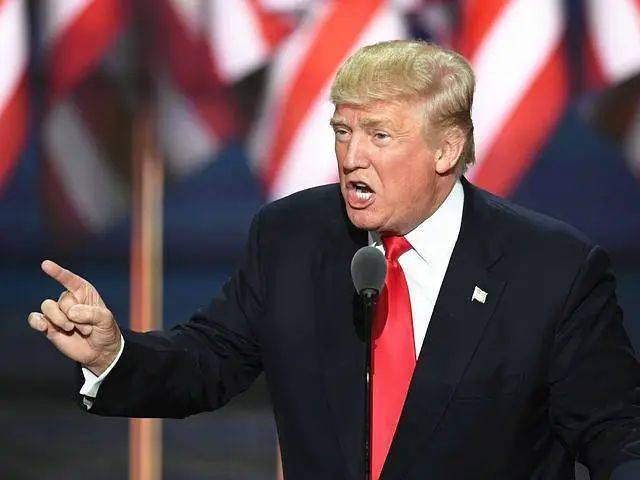 特朗普终于出手了！解决俄乌冲突，3种方案公布细节！果然引起舆论