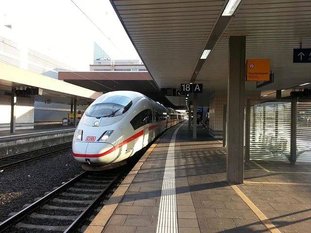 为什么高铁一到山东，速度就变慢