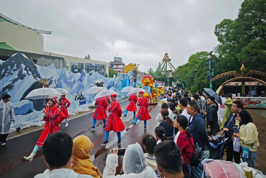 火到上央视！超10万扬州人游常州