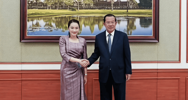 洪森曝出一段录音，佩通坦“自曝家丑”连锁反应，洪森布局让泰国政坛岌岌可危！