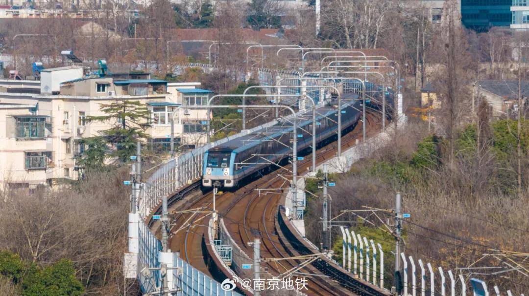 多次冲击“400万大关”！南京地铁火力全开，明年有望进入600公里时代
