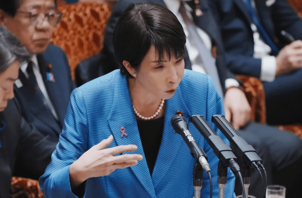 日本自民党递交决议，要求中方采取坚决措施，否则将驱逐中国总领事薛剑