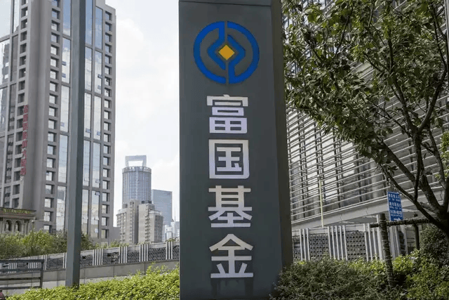 中泰证券客服电话(中泰证券客服电话95558)
